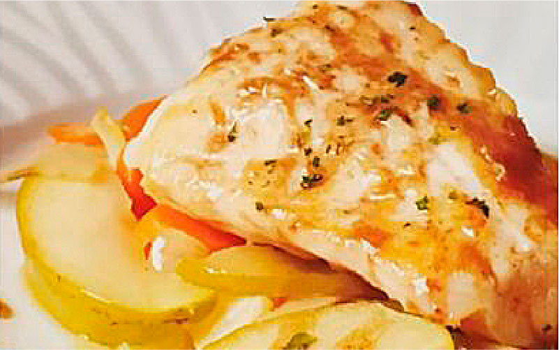Rape asado con manzana